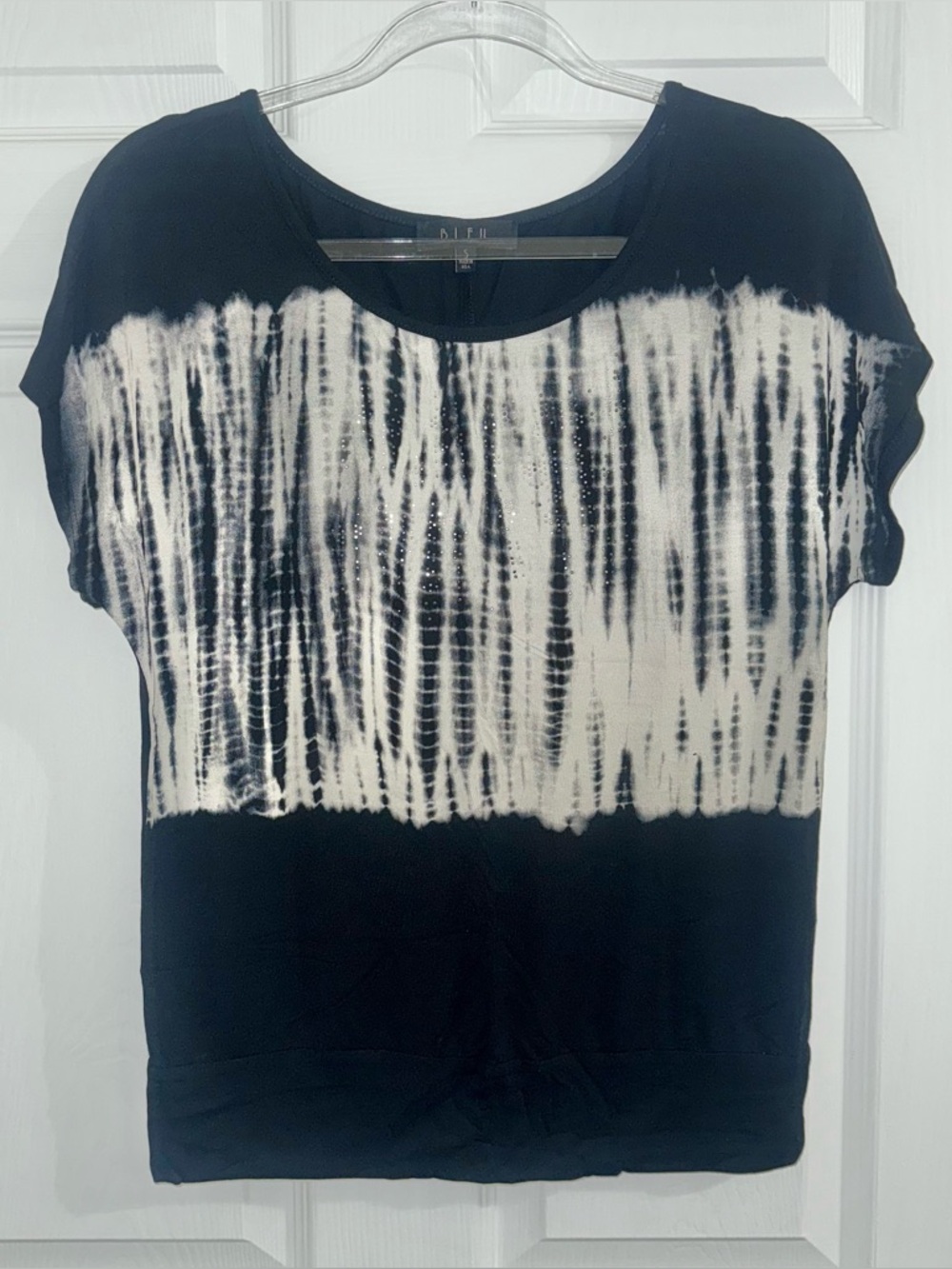Women’s Black & White Tie-Dye Pattern Short Sleeve Top - Size S